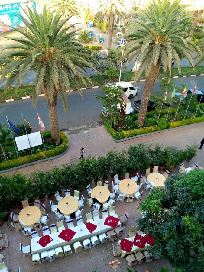 Jacaranda Hotel, Бахр-Дар Экстерьер фото