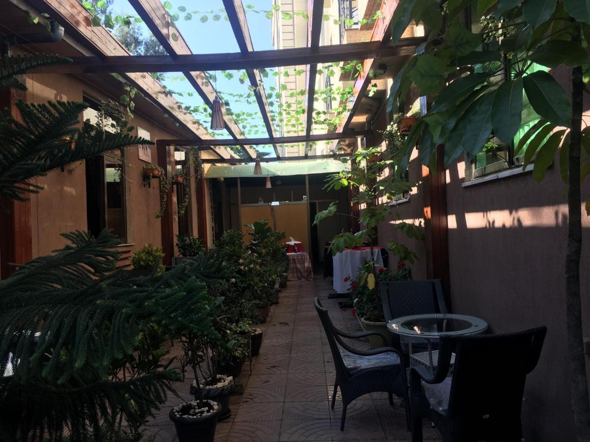 Jacaranda Hotel, Бахр-Дар Экстерьер фото