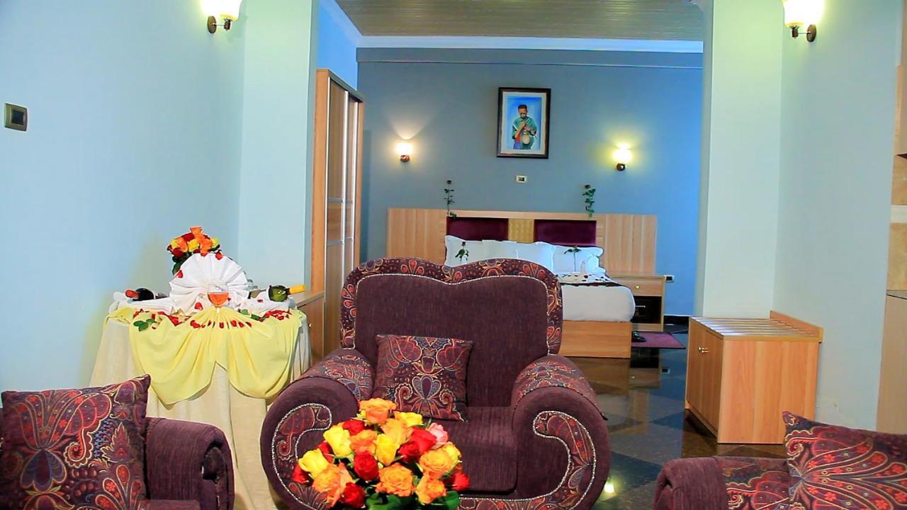 Jacaranda Hotel, Бахр-Дар Экстерьер фото