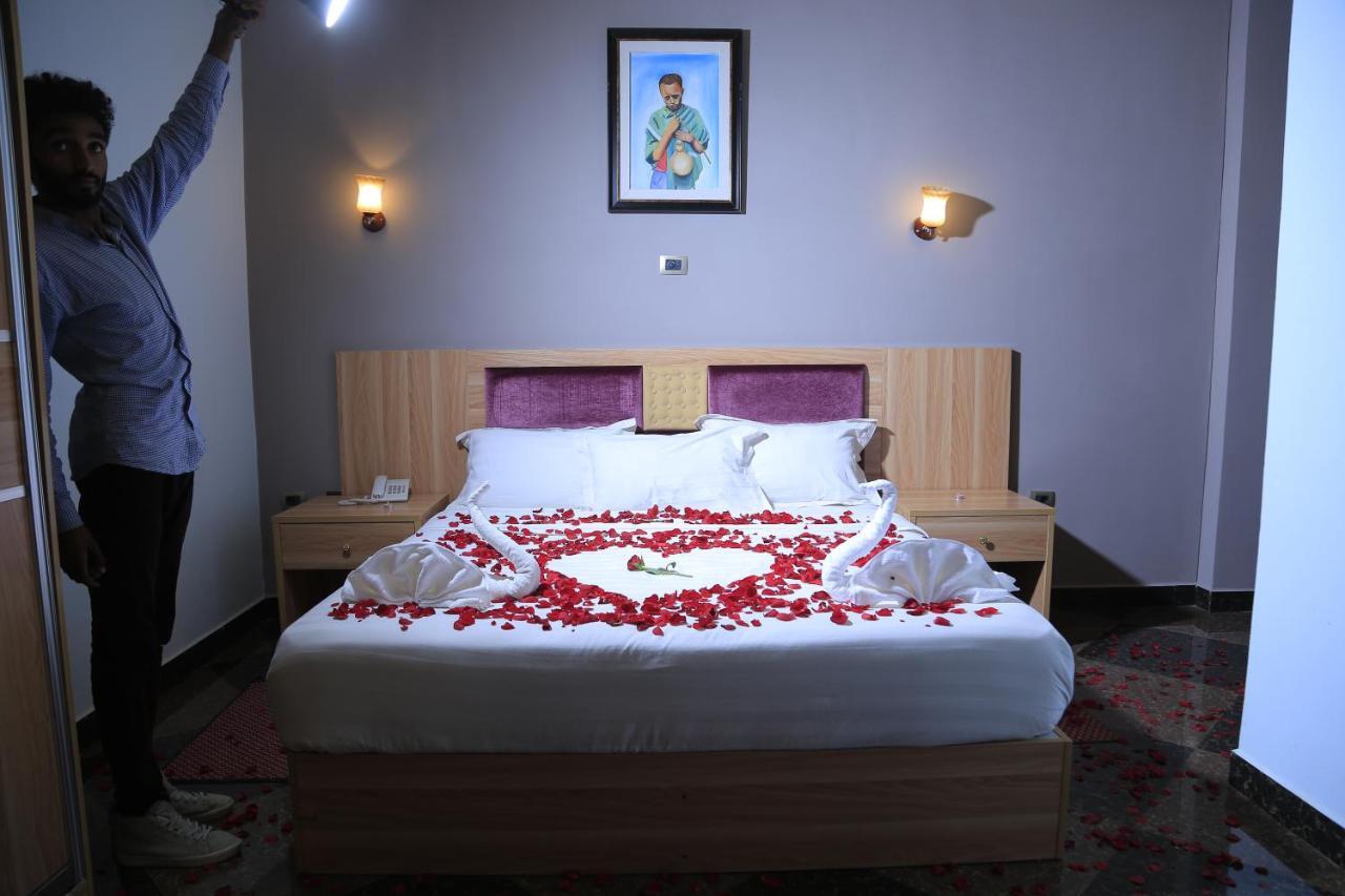 Jacaranda Hotel, Бахр-Дар Экстерьер фото