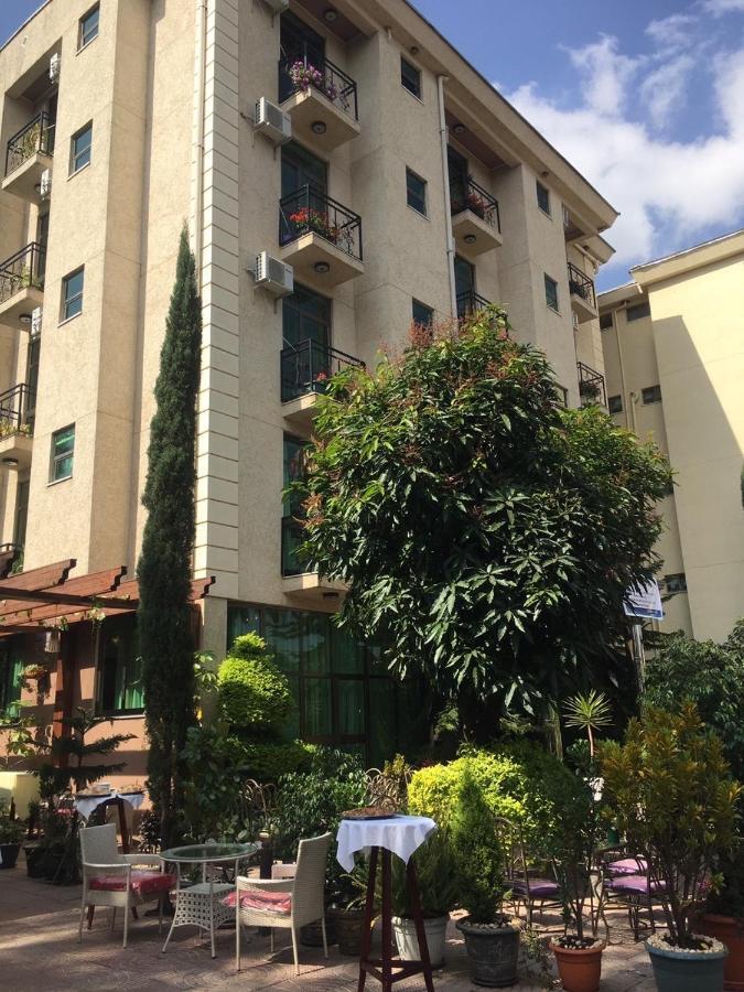 Jacaranda Hotel, Бахр-Дар Экстерьер фото